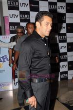Salman Khan at Chillar Party premiere in PVR on 6th July 2011 (72).JPG