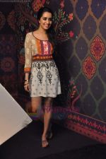 Shraddha Kapoor models for Anita Dogre_s Global Desi in Mehbob on 8th July 2011 (81).JPG
