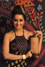 Shraddha Kapoor models for Anita Dogre_s Global Desi in Mehbob on 8th July 2011 (89).JPG