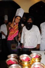 Geeta Basra at Sahara Star_s Punjabi food festival in Sahara Star on 12th July 2011 (81).JPG