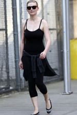 Kirsten Dunst Snapped while leaving gym in New York on 15th July 2011 (4).jpg