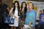Kajol, Tanisha Mukherjee launch Champa series Leadstart Publishing in Crossword, Mumbai on 18th July 2011 (31).JPG