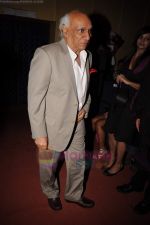 Yash Chopra at Whistling Woods 4th convocation ceremony in St Andrews on 18th July 2011 (19).JPG
