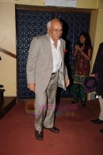 Yash Chopra at Whistling Woods 4th convocation ceremony in St Andrews on 18th July 2011 (28).JPG