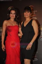 Amisha Patel at Blenders Pride fashion tour announcement in Tote, Mumbai on 20th July 2011 (16).JPG