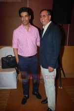 Manish Malhotra at Lakme Fashion Week Winter-Festive 2011 press Meet in Mumbai on 21st July 2011 (29).JPG