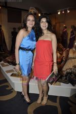 at Tarun Tahiliani_s Bridal Couture Exposition in Four Seasons, Mumbai on 22nd July 2011 (28).JPG
