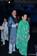 Shatrughan Sinha, Poonam Sinha on day 3 of Synergy 1 Delhi Couture Week 2011 in Taj Palace, Delhi on 24th July 2011 (67).JPG