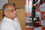 Gulzar at the Audio release of Chala Mussaddi - Office Office in Radiocity Office on 25th July 2011 (9).JPG