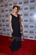 Madhuri Dixit at Vogue Beauty Awards in Taj Land_s End on 28th July 2011 (106).JPG