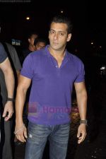 Salman Khan at Arpita Khan_s birthday bash in Aurus on 29th July 2011 (46).JPG