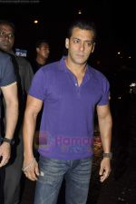 Salman Khan at Arpita Khan_s birthday bash in Aurus on 29th July 2011 (47).JPG