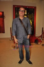 Vinay Pathak at Anant Mahadevan_s Mee Sindhutai Sapkal success bash in Worli, Mumbai on 29th July 2011 (114).JPG