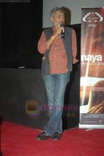 Prakash Jha at Aarakshan 15 mins media preview in Cinemax, Mumbai on 31st July 2011 (3).JPG