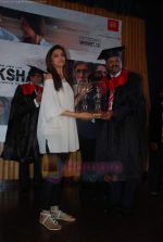 Deepika Padukone at Aarakshan film promotions in Welingkar college on 2nd Aug 2011 (35).JPG