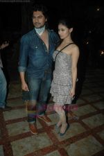 Gaurav Chopra, Mouni Roy at producer Sunil Bohra_s party in Kino_s Cottage on 2nd Aug 2011 (9).JPG