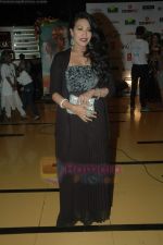 Rituparna Sengupta at I Am Kalam film premiere in Mumbai on 3rd Aug 2011 (81).JPG