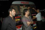 Farhan Akhtar, Abhishek Kapoor at Abhishek Kapoor_s birthday bash in Aurus on 6th Aug 2011 (122).JPG