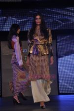 Model walk the ramp for Anand Kabra show on Blenders Pride Fashion Tour Day 2 on 6th Aug 2011 (10).JPG