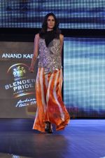 Model walk the ramp for Anand Kabra show on Blenders Pride Fashion Tour Day 2 on 6th Aug 2011 (19).JPG