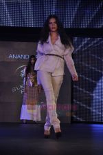 Model walk the ramp for Anand Kabra show on Blenders Pride Fashion Tour Day 2 on 6th Aug 2011 (4).JPG