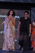 Model walk the ramp for Anand Kabra show on Blenders Pride Fashion Tour Day 2 on 6th Aug 2011 (46).JPG
