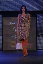Model walk the ramp for Anand Kabra show on Blenders Pride Fashion Tour Day 2 on 6th Aug 2011 (8).JPG
