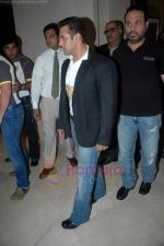 Salman Khan at Salman_s CCL press conference in Bandra, Mumbai on 6th Aug 2011 (20).JPG