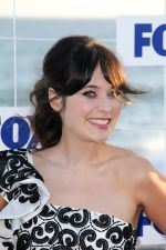 Zooey Deschanel attends the 2011 Fox All-Star Party in Gladstone_s Malibu, CA, USA on 5th August 2011 (8).jpg