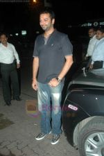 at Abhishek Kapoor_s birthday bash in Aurus on 6th Aug 2011 (52).JPG