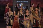 Model walk the ramp for Vikram Phadnis show on Blenders Pride Fashion Tour Day 3 in Taj Land_s End, Bandra, Mumbai on 7th Aug 2011 (40).JPG