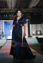 at Glam fashion show by All India Gems and Jewellery Trade Federation in Grand Hyatt, Mumbai on 8th Aug 2011 (31).JPG