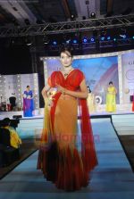 at Glam fashion show by All India Gems and Jewellery Trade Federation in Grand Hyatt, Mumbai on 8th Aug 2011 (47).JPG