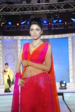 at Glam fashion show by All India Gems and Jewellery Trade Federation in Grand Hyatt, Mumbai on 8th Aug 2011 (52).JPG