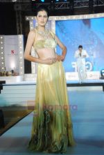 at Glam fashion show by All India Gems and Jewellery Trade Federation in Grand Hyatt, Mumbai on 8th Aug 2011 (81).JPG