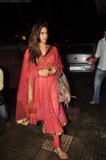 Deepika Padukone watch Aarakshan in Ketnav, Mumbai on 9th Aug 2011 (38).JPG