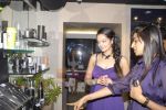 Sheena Chohan at Ira Dubey_s store launch in Chowpatty, Mumbai on 9th Aug 2011 (23).JPG
