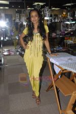 Suchitra Pillai at Ira Dubey_s store launch in Chowpatty, Mumbai on 9th Aug 2011 (64).JPG