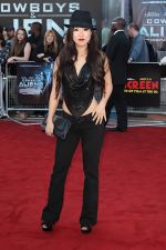 Selina Lo attends the Cowboys and Aliens UK Premiere in Cineworld in the O2 Arena on 11th August 2011 (5).jpg