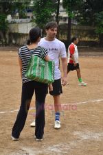 Sohail Khan at Men_s Helath fridly soccer match with celeb dads and kids in Stanslauss School on 15th Aug 2011 (30).JPG