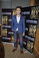 Imran Khan at the launch of Live My Life show on UTV stars in JW Marriott on 17th Aug 2011 (34).JPG