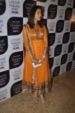 Aarti Chhabria on day 4 at Lakme Fashion Week 2011 in Grand Hyatt, Mumbai on 20th Aug 2011 (24).JPG
