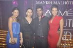 Amrita Arora, Karisma Kapoor, Manish Malhotra, Neha Dhupia at Manish Malhotra Show at Lakme Fashion Week 2011 Day 5 in Grand Hyatt, Mumbai on 21st Aug 2011 (52).JPG