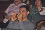 Aamir Khan at Shankar Ehsaan Loy 15 years concert celebrations in Mumbai on 24th Aug 2011 (26).JPG