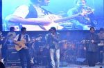 at Shankar Ehsaan Loy 15 years concert celebrations in Mumbai on 24th Aug 2011 (12).JPG