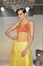 Model at Avon fashion show in Trident, Mumbai on 27th Aug 2011 (187).JPG