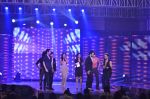 Priyanka Chopra, Shahrukh Khan, Hrithik Roshan, Jacky Bhagnani at Ganesh Hegde Let_s Party Album Launch in Grand Hyatt, Santacruz, Mumbai on 29th Aug 2011 (42).JPG