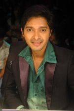 Shreyas Talpade on the sets of India_s got talent in Filmcity on 29th Aug 2011 (16).JPG