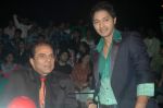 Shreyas Talpade, Dharmendra on the sets of India_s got talent in Filmcity on 29th Aug 2011 (25).JPG