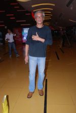 Sudhir Mishra at The girl in Yellow boots premiere in Cinemax on 29th Aug 2011 (13).JPG